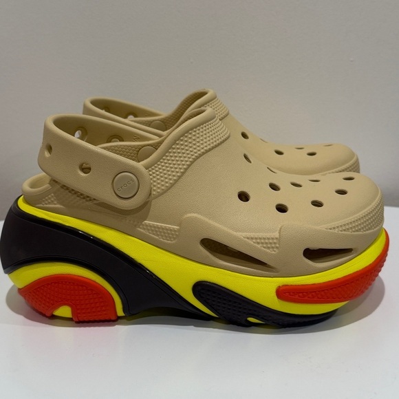 New Crocs Women Sesame Bubble Crush Clogs Sz 6 Colorful Platform Casual Comfort - Picture 2 of 8